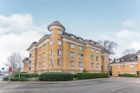 Century Court , Woking - 1 bedroomProperty for lettings - Seymours - Photo 2