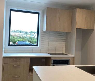 Red beach, 2 Bedrooms - Photo 4