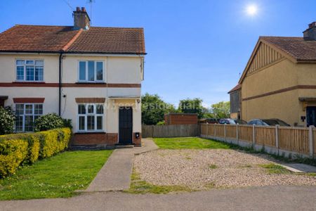 Arrmoury Road, Colchester - Photo 5