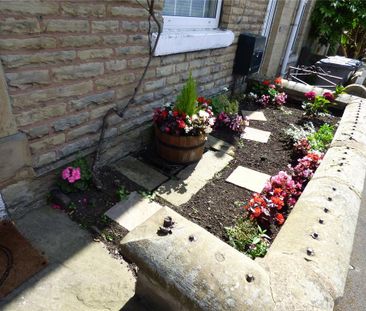 2 bedroom terraced house to rent - Photo 6