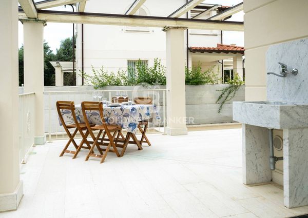 Villa in Affitto a Seravezza – Zona: Pozzi