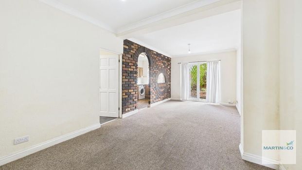 1 bedroom ground floor flat to rent - Photo 1