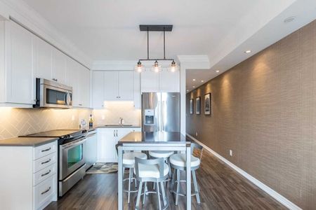 For Lease - 3563 Lake Shore Boulevard Unit# 411, Toronto, Ontario - Photo 3