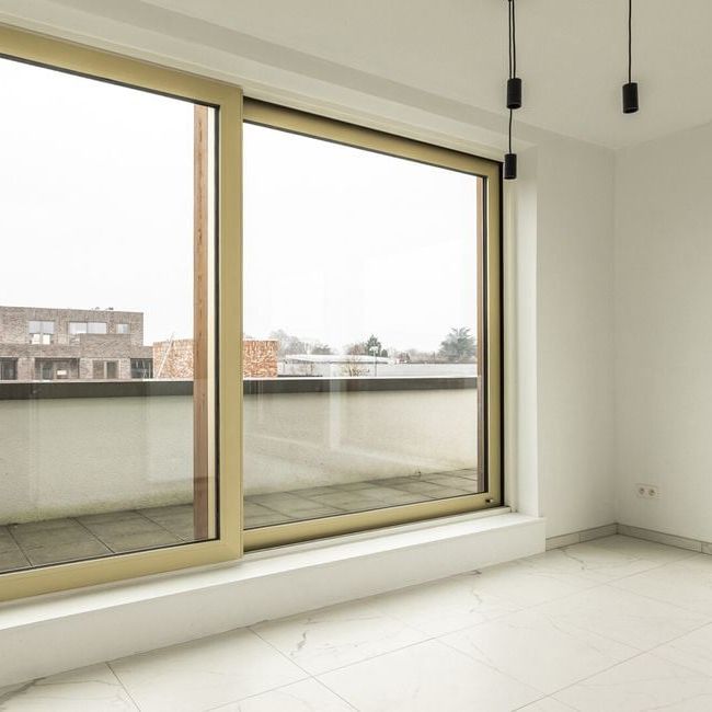 Duplex te huur in Boechout voor € 1.270 met 3 slaapkamers - Photo 1