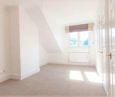 3 bedroom terraced house to rent - Photo 4