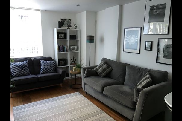 2 Bed Flat, Boundary Lane, SE17 - Photo 1