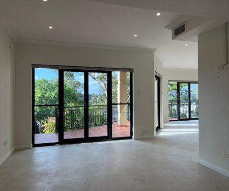 Modern 4-Bedroom Duplex with River Views | Spacious Family Living - Photo 2