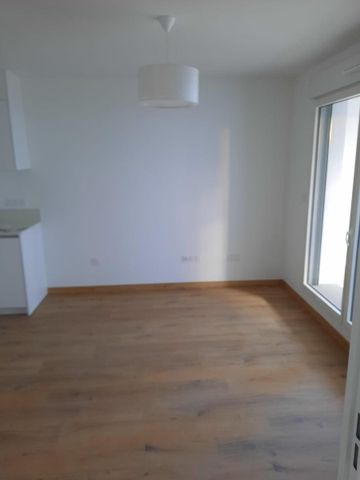Location Appartement 2 pièces 44m² CHAMPS SUR MARNE 77420 - Photo 5