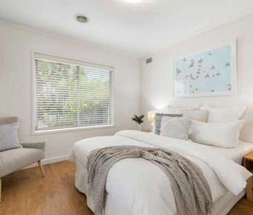 Perfect Family Oasis with Poolside Retreat - Photo 2