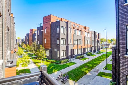 For Lease - 370 Red Maple Road Unit# 10, Richmond Hill, Ontario - Photo 2