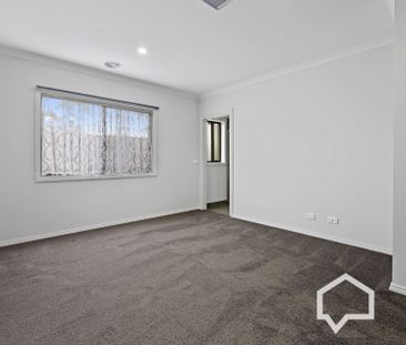 9 Eamont Court Strathfieldsaye VIC - Photo 3