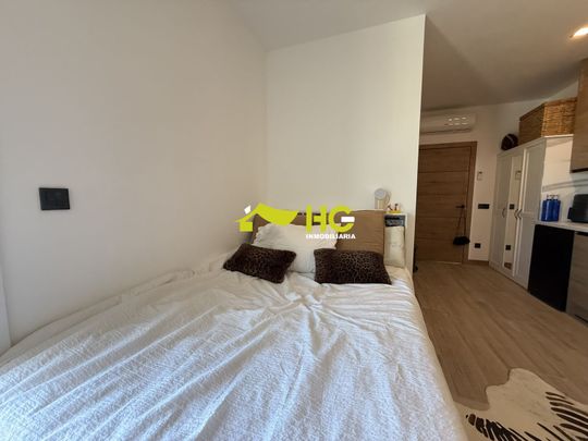 Alquiler Estudio en Urbanización - El Bosque, Villaviciosa De Odón - Photo 1