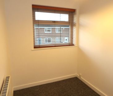 Grampian Way, Thorne,Doncaster, DN8 - Photo 3