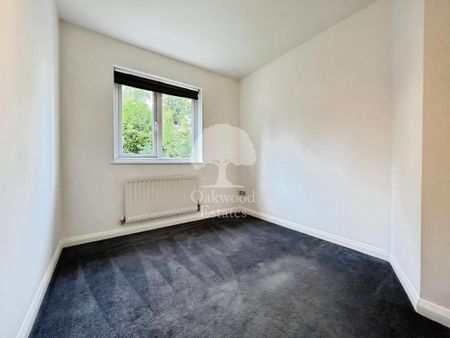 3 bedroom semi-detached house to rent - Photo 4