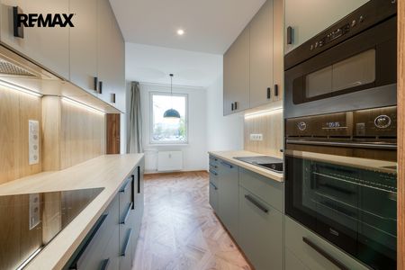 Pronájem bytu 3+1 v družstevním vlastnictví 65 m², Praha 4 - Háje - Fotografie 3