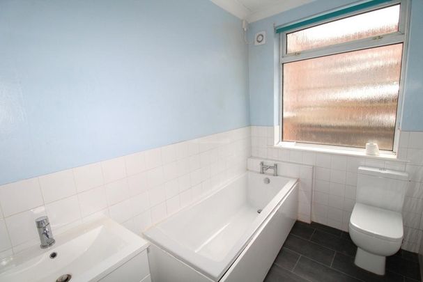 2 bedroom maisonette to rent - Photo 1