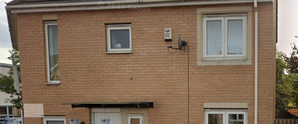 Ellis Street Room 3 - Photo 1