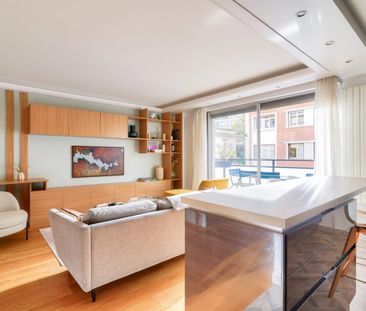 Appartement • Saint James-Général Koenig - Photo 5