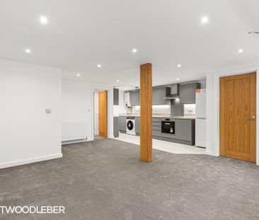 2 bedroom barn conversion to rent - Photo 3