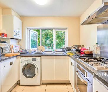 1 bedroom in a house share to rent - Photo 5