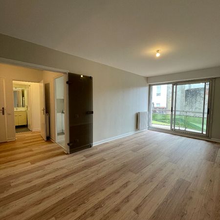 Location Appartement 2 pièces 49m² - Photo 3