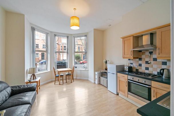 Apt 1, 97 Eglantine Avenue, Belfast, BT9 6EX - Photo 1