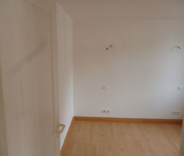 À louer à Amiens, proche centre ville : Type III en duplex - Photo 3