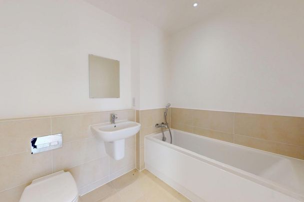 2 bedroom apartment to rent - Photo 1