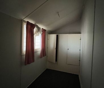 7 Langsford Street, Port Augusta - Photo 3