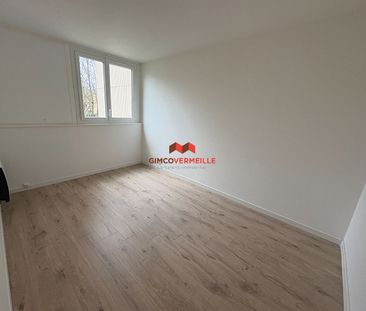 Location Appartement 4 pièces 88m² - Photo 3