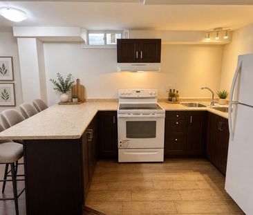 For Lease - 19 Eleanor Circle Unit# Basement, Richmond Hill, Ontario - Photo 4