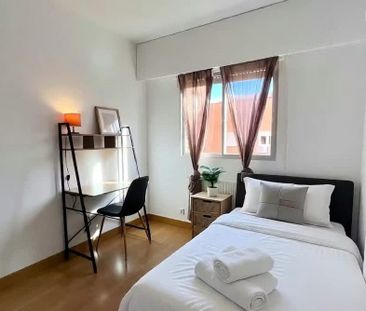 Calle del Pintor Murillo, Alcobendas, Community of Madrid 28100 - Photo 6