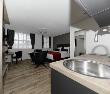 1-ROOM APARTMENT IN REICHENBURG (SZ), FURNISHED - Foto 4