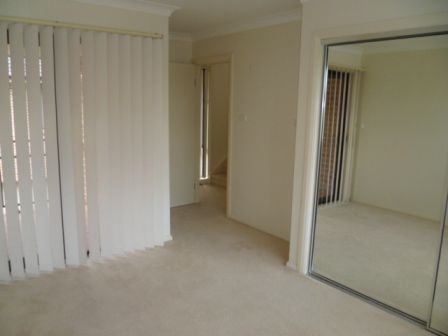 Townhouse in Prime Woonona Location - Photo 3