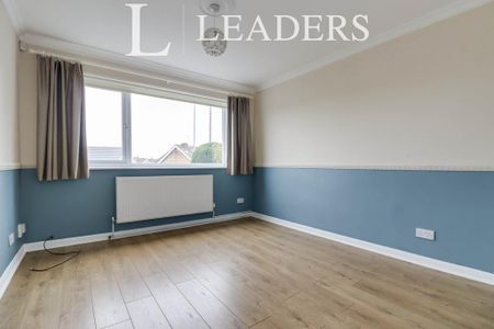 3 bedroom detached house to rent - Photo 5