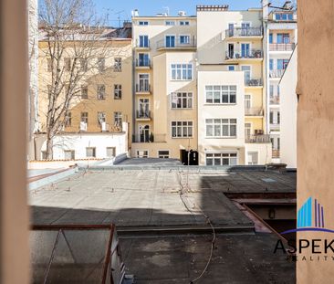 Apartment for rent, 1+KK - Studio, 32m - Photo 1