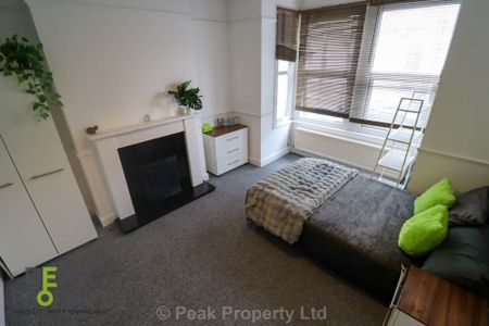 Room 1 Westborough Road, Westcliff On Sea - Photo 4