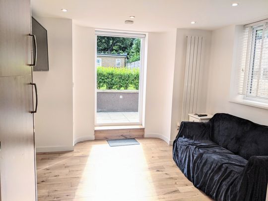 2 Bed Flat, Peckham Hill Street, SE15 - Photo 1
