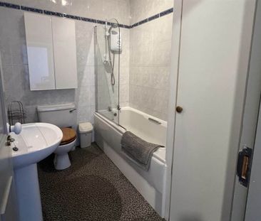 Apt 37 48 Rossmore Drive, Off Ormeau Road, Belfast, BT7 3LA - Photo 6