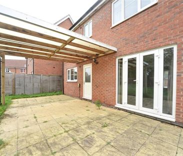 5 bedroom detached house to rent - Photo 2