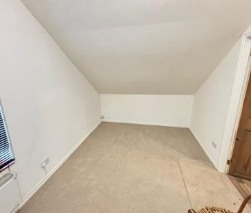 Winnington Lane - Photo 6