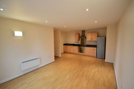 2 bedroom apartment to rent - Photo 2