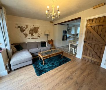 2 Bed Terraced House, Hampstead Garden Suburb, NW11 - Photo 4