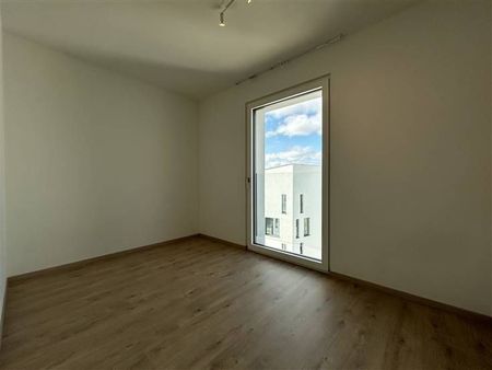 Appartement te huur - Foto 2