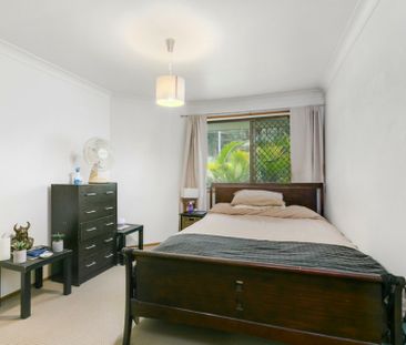 2 BED WITH DOUBLE GARAGE!! - Photo 2