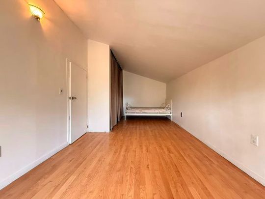 For Lease - 2 Plum Brook Crescent Unit# Upper, Toronto, Ontario - Photo 1