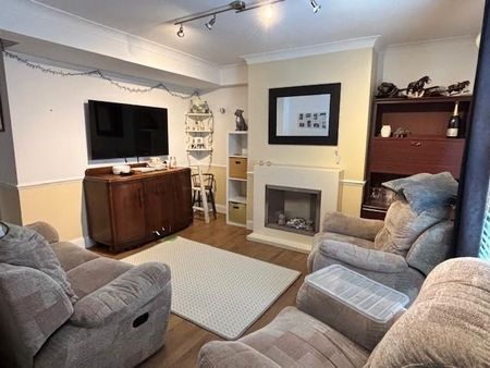 1 bedroom maisonette to rent - Photo 4