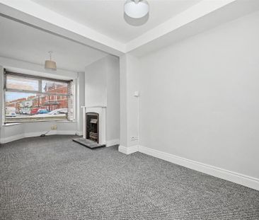 53 Connsbrook Avenue, Belfast, BT4 1JW - Photo 4