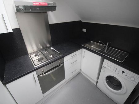 1 bedroom flat to rent - Photo 5