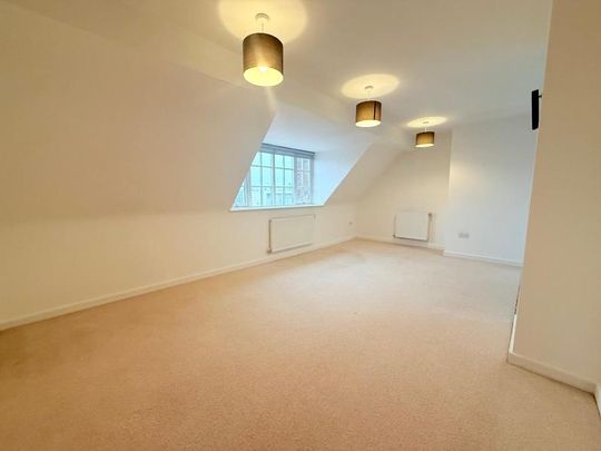 Poulter Court, Frimley - 1 bedroomProperty for lettings - Seymours - Photo 1